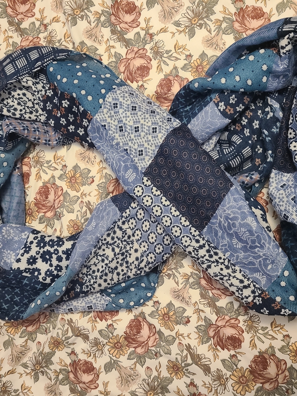 Patchwork Pattern Blue Women's Scarf